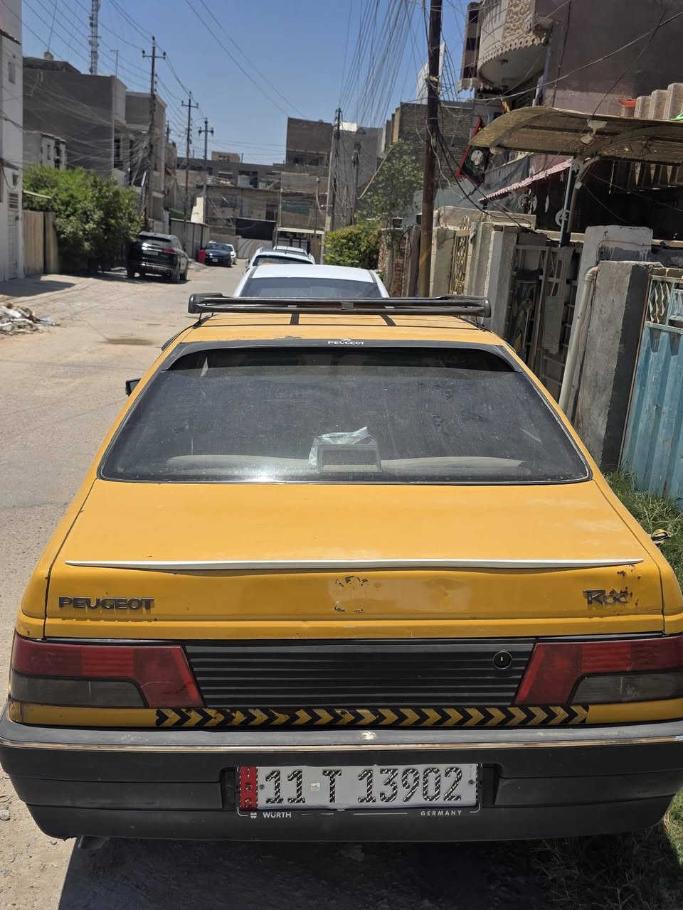 السلام عليكم
بيجو روى موديل 2009 كير ومكينه ونجي مكفولات اكسل كروسيدة تخم تاير اندنوسي مو صيني وحته السبير جديد تبريد شغال والسيارة ترايهة لاربيل سماعات شغالات شواصي نضيفة كهربائيات كاملة والرقم انكليزي والسنوية لسنه 2030
مصفرة غرامات وهيئة 
عنوان الشعب 
السعر 29 وبيهة مجال بسيط 
***********
