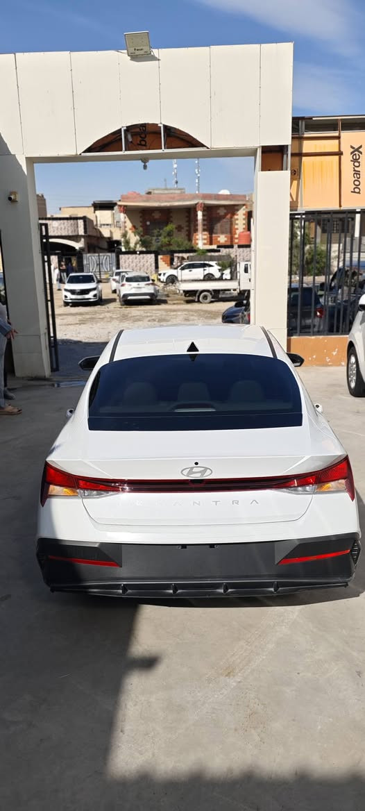 للبيع: هيونداي النترا 2024 (SEL) 🏎️
• المواصفات: فئة SEL (بصمة تشغيل، شاشة كبيرة 10.25، رادار أمامي وخلفي، كشنات كهرباء، ويل 16).
• الضرر: حادث دعامية تبديل فقط   (.
• الحالة: السيارة بحالة الزيرو، ايرباغ سترين فقط شاصي ولغد مكفول 100%.
• المحرك: 2.0L اقتصادي جداً.
• السعر: 155 ورقة (15,500$).
• الموقع: البصرة.
• للتواصل: *********** 📞
