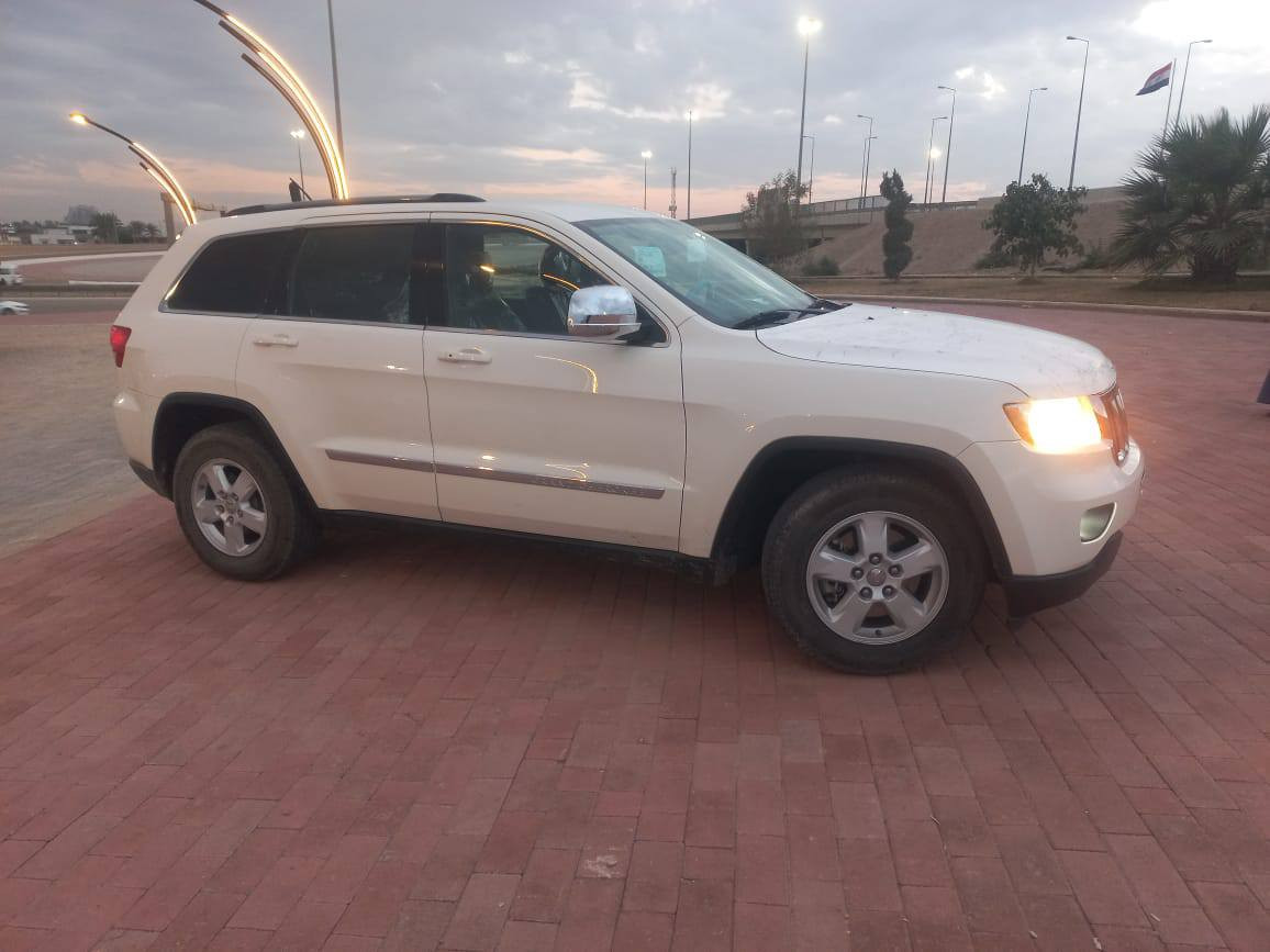 للبيع جيب 2011
سياره مال جناي فول عده الفتحه

بسمي تحويل أو وكاله

ماشيه 113

سياره كفاله ماعده دعاميه الخلفيه 

ع وضع شركه

بس الجناي يتصل 

مكان سياره لانبار 
***********
