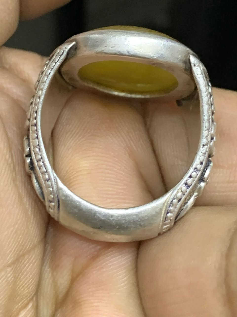 يماني قديم صياغه يدويه ثقيله الاستفسار خاص


**إذا كنت صاحب هذا الإعلان وتريد حذفه لأي سبب، رجاءا أرسل رسالة إلى الدعم الفني**