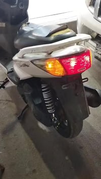 سكنس فحل نكره سلف دراجه نضيفه وخير من الله سعر 550 وبيه ومجال  ما متوا...