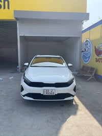 K3خليجي مديل ٢٠٢٤ ماشيه ٤٠بيها طخة جداً بسيطة بالبنيد راجعه بارد بدون ...