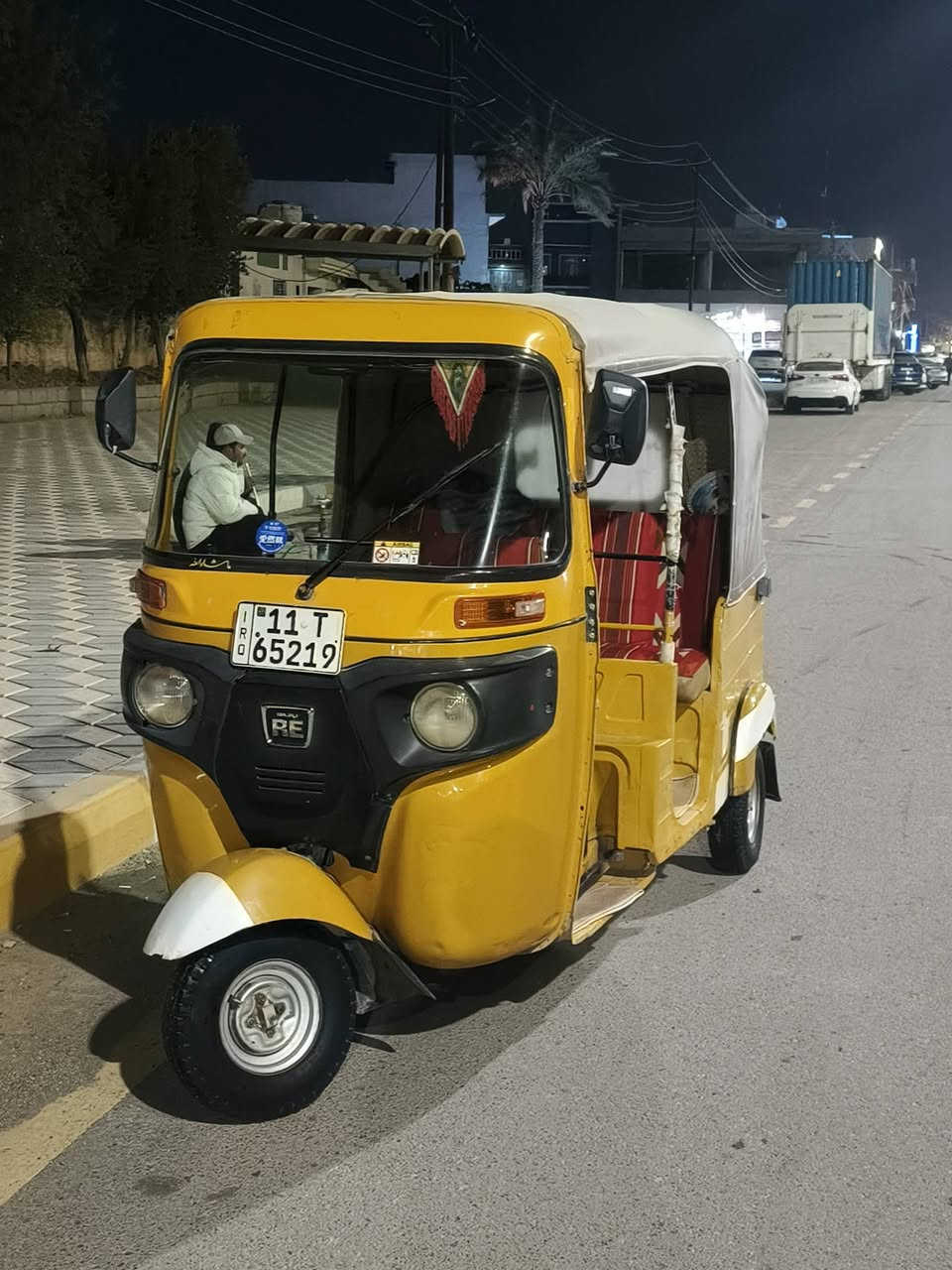 سلام عليكم تكتك موديل 2020كفاله لاضربه ولامعجون رقم وسنويه تحويل ثاني يوم ب6500 وبيه مجال مكاني بعقوبه مدخل رحمه***********
