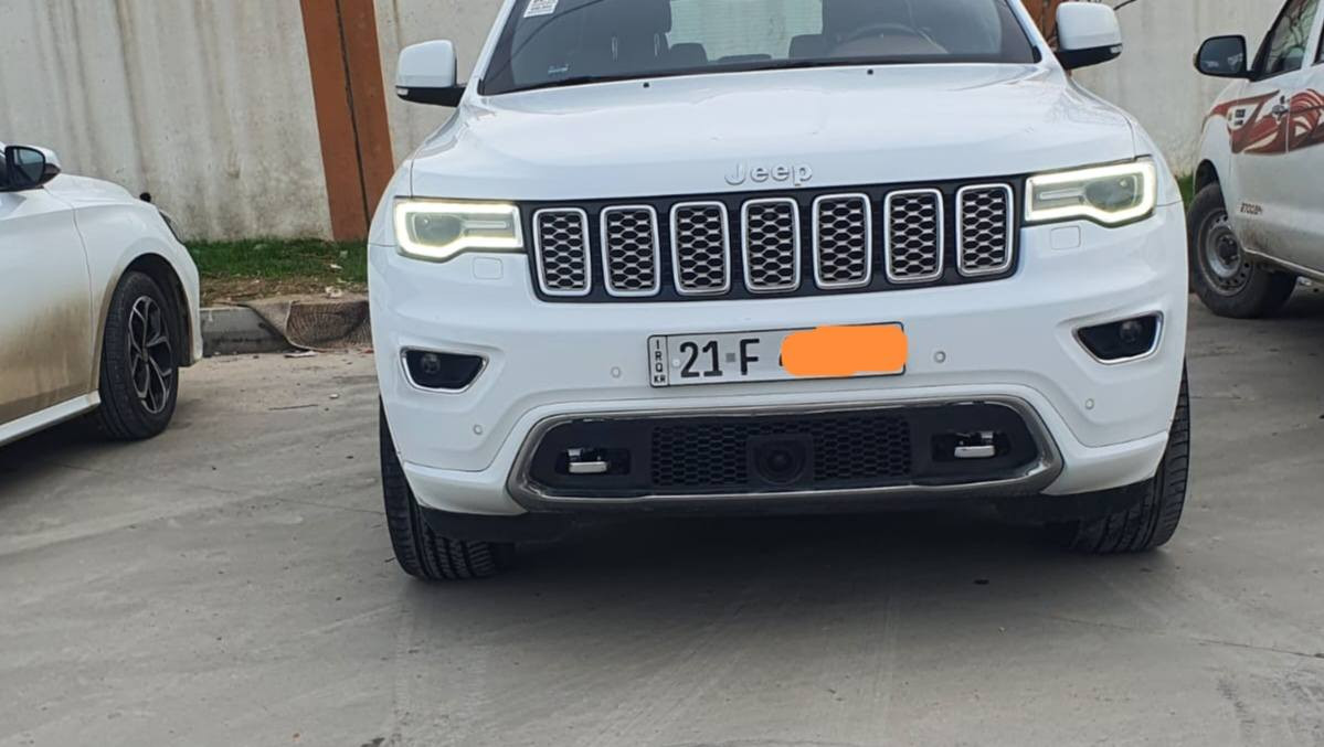 سلام عليكم جيب اوفر لاند فول 1/1
الموديل 2021  (خليجي) . وكالت هارلم السياره 
اللون: ابيض 
المحرك : V6.  3.6L . 
العداد : 95000km
المواصفات:
*قياده ذاتيه 
*داخل قرميدي 
* دفع رباعي 4x4 . 
* رادار جانبي مع مانع تصادم .
* تحذير الخروج عن المسار 
* تحذير النقطة عمياء 
* شاشات خلفية . 3
*داخل جملي قرميدي المميز 
* نظام الاسطفاف الآلي (اوتو بارك) .
* ويل قياس 20 انج .
* سقف بانوراما . 
* شاشه كبيرة 8.4 انج . 
* نظام الخرائط (GPS) .
* نظام التعليق هوائي (جكات) . 
* ستيرن كهربائي . 
* المصابيح الأمامية زنون .
* كشافات الضباب زنون .     
* تشغيل عن بعد .
* صندوق كهربائي .
* حفظ وضعيات الجلوس (ميموري) . 
* المقاعد الأمامية كهربائية .
* المقاعد الأمامية تبريد وتدفئة .
* المقاعد الخلفية تدفئة .
* مشغل اقراص CD/DVD . 
* سستم صوت هارمون كوردون . 
* حساسات أمامية
* حساسات خلفية . 
* كاميرا خلفية .
* تدفئة ستيرن . 
* بخاخ ماء على المصابيح الامامي.
* المرايا الجانبية قابلة للطي .
* مرايا متحسسه للضوء العالي . 
* مانع تصادم خلفي .
* مقود السائق من الخشب . 
* بلوتوث تلفون . 
* محدد سرعة . 
* نظام التشغيل والاطفاء الاوتوماتيكي ( Auto Start System ) .
* نظام بريك اوتماتيكي ( Auto Break System ) .
السعر 350 $ بيهة مجال

للتواصل:*********** 
مكان سياره بغداد
