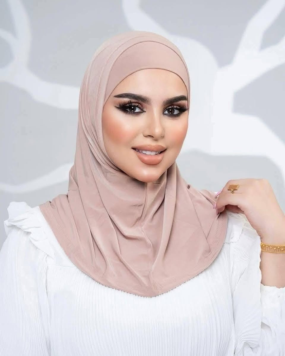 تنزيلات تنزيلات 
حجاب اميره الاصلي 
موديلين  قطني وفيزون 
السعر الفين دينار فقط 
العنوان كوت حي الجهاد مقابل جامع الامام السجاد 
تنزيلات ارخص الاسعار 
***********
