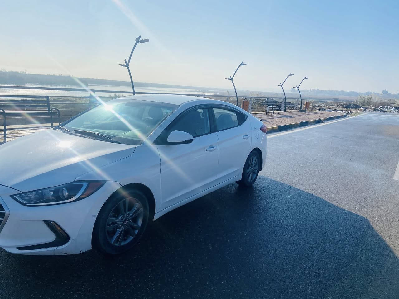 سلام عليكم النترا هوندي  للبيع موديل 2017 وارد امريكي السياره بسمي كوربون بانزين بيه  سنويه جديده الضرار الباب الخلفي بي ضربه السياره حيل نضيفه السعر 135$ التواصل عل رقم ***********
