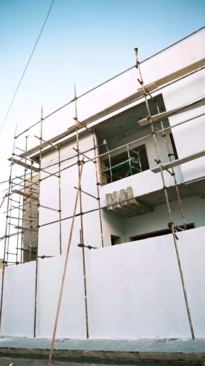 ✨اهلا وسهلا وحياكم الله بمكتب صرح للعقار والمقاولات والاستثمار العقاري ✨🏢
نوفرلكم جميع الخدمات العقارية والمقاولات بأفضل الأسعار وأعلى جودة 👌🔹 بيع وشراء العقارات🔹 بناء وتصميم حديث🔹 استثمار عقاري مضمون🔹 تنفيذ أعمال المقاولات🔹 البيع بالنقد والتقسيط المريح
📍 خبرة • ثقة • التزام📞 للاستفسار والمراسلة يرجى التواصل  الاتصال بنا على الارقام ***********
***********

#صرح_للعقار#استثمار_عقاري#بيع_وشراء#مقاولات#تقسيط#عقارات
