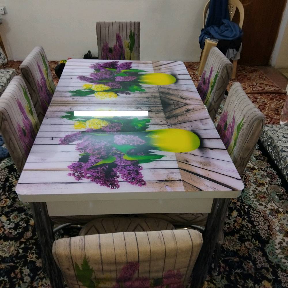 ميز طعام مستعمل فتره قليله يجي ٦كراسي ونوعيته سلايت يتكبر ويجي وياه تلبيستان واحده بالصوره والاخرا لونها بيجي مطعم بجوزي
السعر ١٥٠ الف وبي مجال
الموقع بغداد/للتواصل ***********.