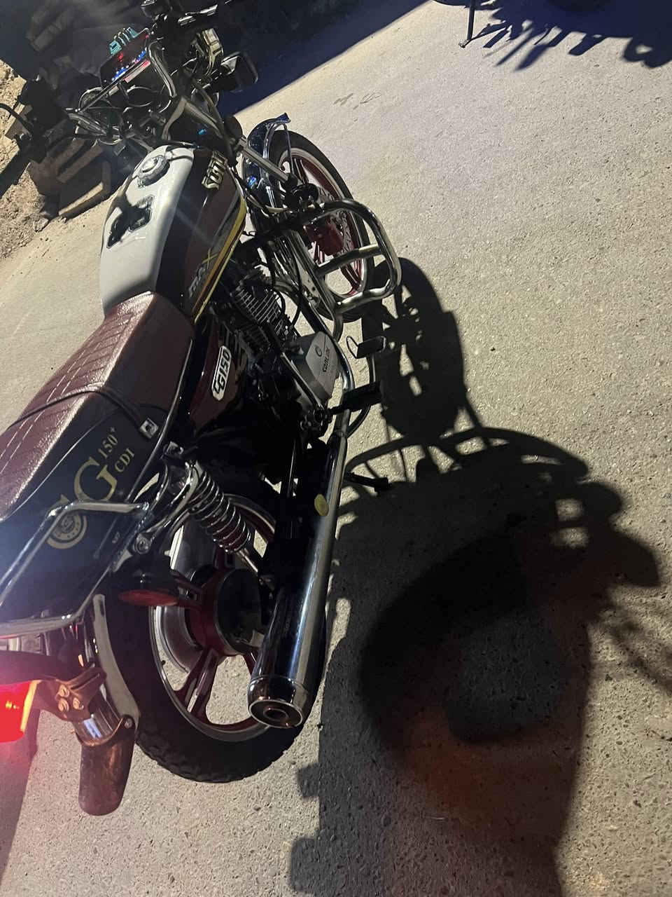 سلام عليكم للبيع سيفان22بعده وضع شركه محرك ما مفتوح ما بي أي نقص دراجه حلوه ونضيفه ما متعوبه سعر600


**إذا كنت صاحب هذا الإعلان وتريد حذفه لأي سبب، رجاءا أرسل رسالة إلى الدعم الفني**