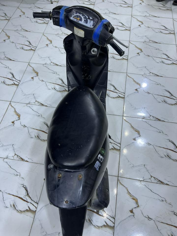 السلام عليكم
ساسوكي رياضي اوراق 
صارلهه فتره متروكه عوزهه كابريتر 
سعرهه 180 
***********
حي الغدير الثانيه قرب اللبناني
