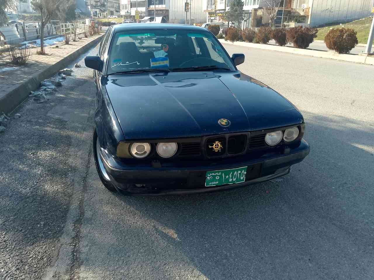 سەرەتا بەناوی خوا BWM520iعادی جام کارە با سلاید ئێباگ سەیارەکە یەک پارچەی بۆ یاخە ئەت دەمێ پارەم ناوێت بڕۆ فەحسی بکە دوای یەک حەفتە پارەم بۆ بێنە بە دڵت موسو بڕاوە بەشەرت سەیارەکە ئەوەلیاتی مەزبوتە سەنەوی ون بوە واجیهەی بۆ کراوە لەڕەسم جوان دەرنەچوە ڕوبەبەڕو جوانتر نەبو مەسرەفی ڕێگاکەیشت بۆ دەگەڕێنمەوە مۆدیل93ئەم ژمارەیە بەس وەتساپی لە سەرە***********؟ئەم ژمارەیەش تەلەفون***********
