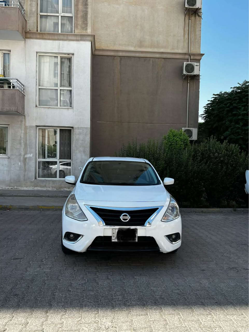 Nissan versa 2016 يك پارجه تبديل شه ريكه رقم سنوي ٢٠٢٧ ٤ تاير جديد٣ دولار خرامه سه ر  گير مكينه شرط*********** دهوك, العراق
