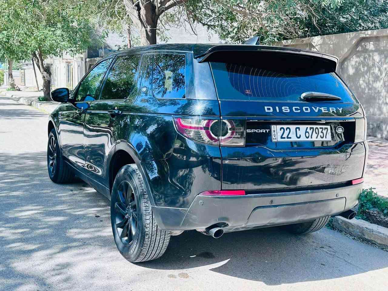 للبيع او المراوس 
رانج روفر دسكفري سبورت بلاك اديشن فول مواصفات موديل 2018 
وارد امريكي صور حادث بالمنشور كلين تايتل 
فول مواصفات فول للاخير السياره جديده 
بدون قطرة نقص 
ماشيه 42الف  حقيقي السياره مال بيت وعلى ايد وحده 
المواصفات 
كشنات جلد 
كشنات كهرباء 
بانوراما 
حساسات امامي خلفي
مري شفط 
كامره 
السعر 167 ورقه 
  وبعد هواي مواصفات 
اتصال *********** بغداد, العراق
