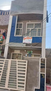 75 متر للبيع هياكل الرئاسه طابقين بناء حديث متعوب عليه من الاساس للاخي...