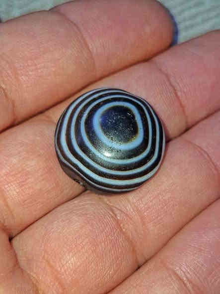 #يا #الله ماتوفيقي الابالله  نوادر الجزع الحبشي القديم ملاكط السماوه قطعه ممطروقه تباع جزع حبشي قديم القديم ثقب ستندر قديمه  طبيعيه *********** ☎️📞👉
