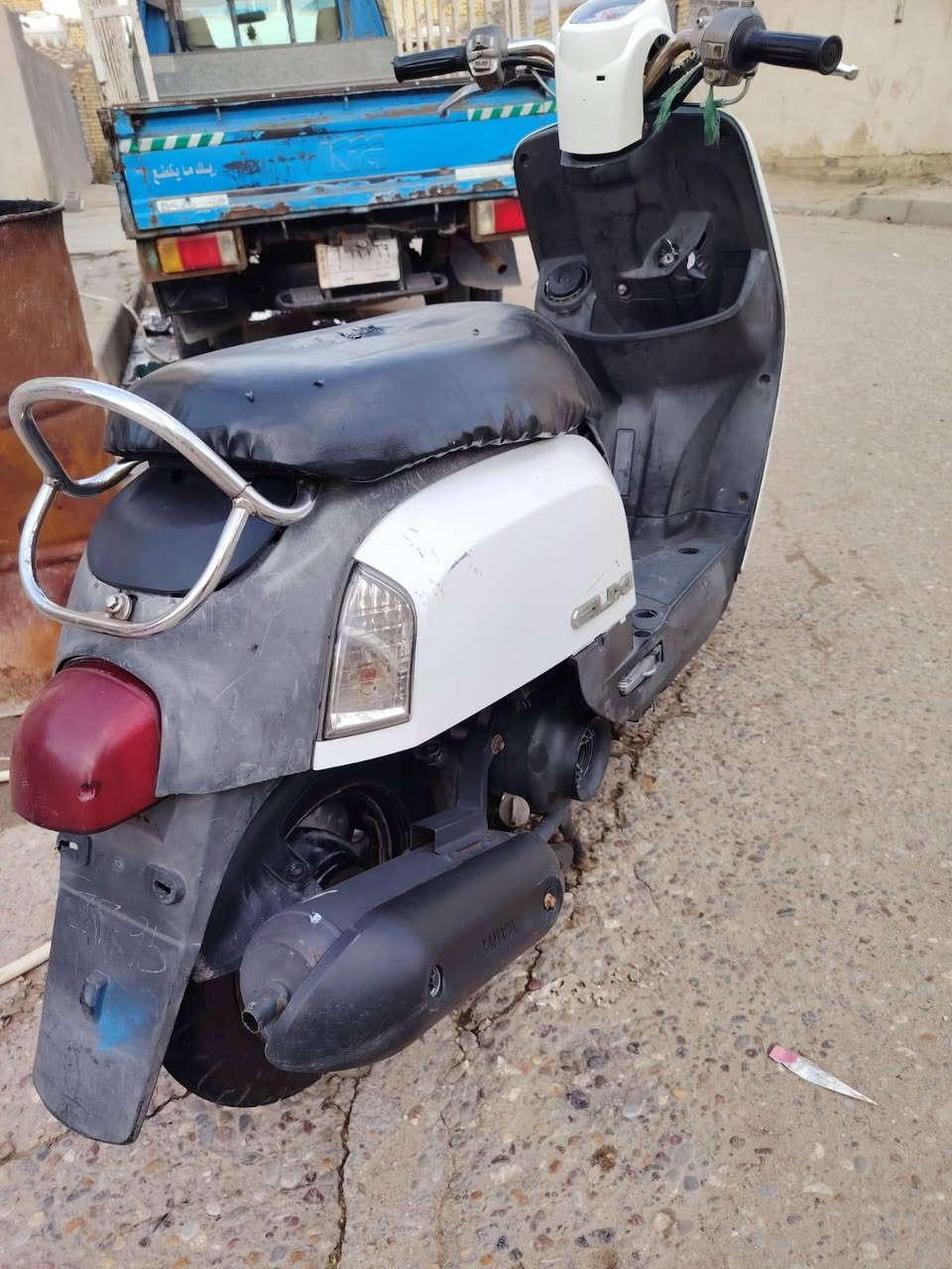 سلام عليكم دراجه للبيع بوليس نضيفه كلشي ما بيه كلشي شغال اوراق سعر 700 وبيه مجال قليل االعنوان ميسان حي الفناني رقم صاحب دراجه ***********
