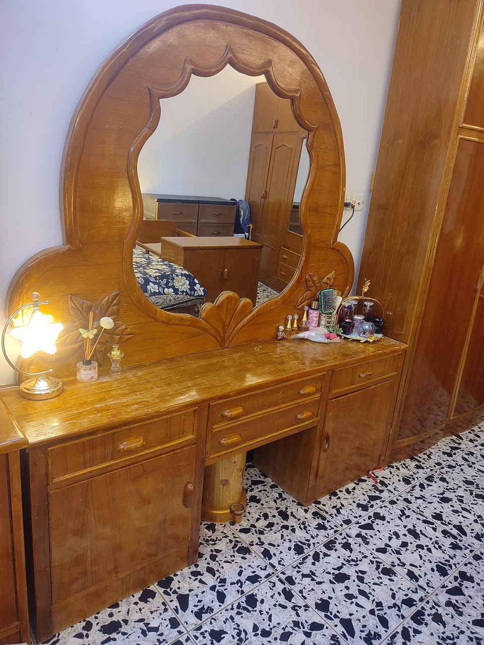غرفة تسكام صاج داخل وخارج بورمي ب٩٠٠


**إذا كنت صاحب هذا الإعلان وتريد حذفه لأي سبب، رجاءا أرسل رسالة إلى الدعم الفني**
