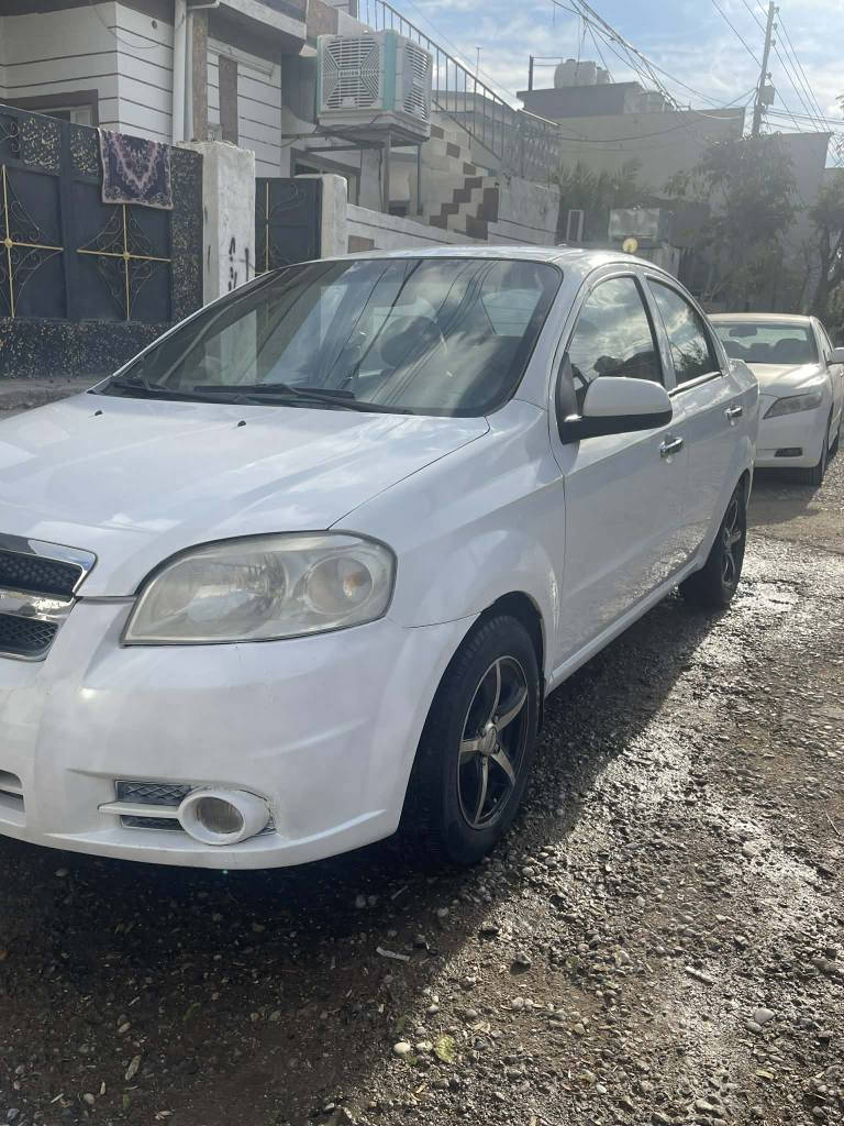 شۆفرلێت اڤیۆ خلیجی 2011 سپی بەفری ناوزەرد گێڕ ئۆتۆماتیک مەکینە فەل مەرغوب و چوارجام کارەبایی گێڕو مەکینەو تەبرید ساردو گەرم  بەشەرت ویل کەپ و چوارتایەی تازە،بەشەرتی تحویل وغەرامە و وەکالە، ماڵی دۆستە،بۆپەیوەندی ژمارە *********** لەکەلارم.سۆنەرم داناوە كالار, السليمانية
