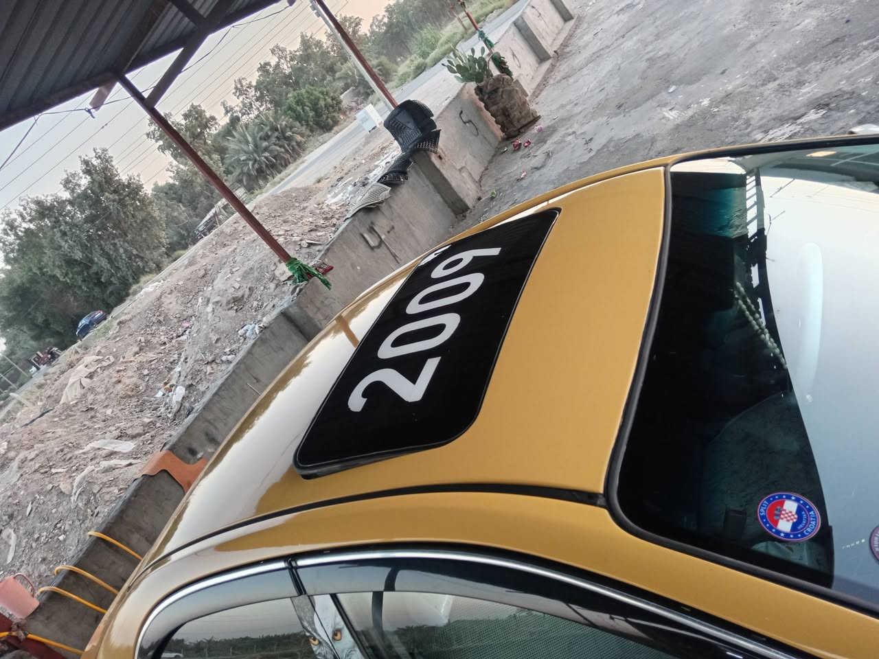 سبكتره 2009مكينه 2000 تخم تاير جديد صدر امامي خلفي جديد منضومه تبريد جديده سنويه لحد ٢٠٣٠ مصفره هيه وغرامات قطعتين تبديل فقط بدون داخل والباقي ليبل واحد تبريد ثلج كير ومكينه مكفولات سياره احلئ من الصور بعد للمانه (غير متواجد ع الفيس الي يحب يتصل. علئ الرقام التاليه

 ***********اسيا..***********اثير
