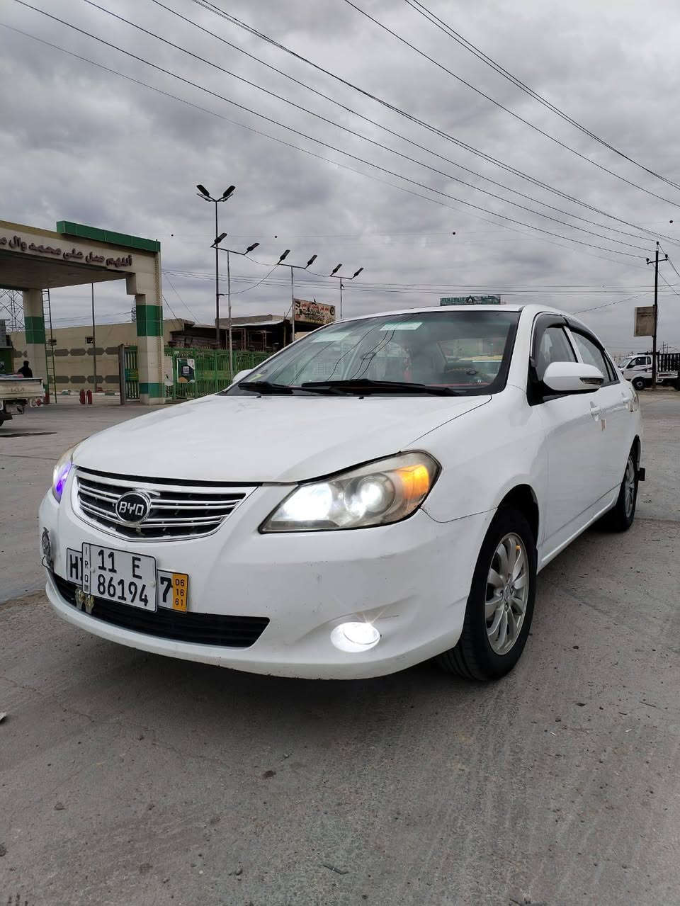 السلام عليكم بي واي دي G3 موديل ١٣ رقم بغداد انكليزي بسمي محرك كير جدد صدر امامي خلفي تخم تاير جديد تبريد شغال لاضربه ولاصبغ كشنات جلد شاشه كامره تحكمات ستيرن كله شغال مابيهه اي نقص ترايك لاربيل شرط النعومه ترايك ١٨٠ مكانهه بغداد جسرديالى القديم هاتف *********** السعر ٦٤ مجالهه قليل
