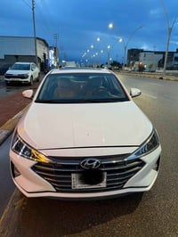 النترا ٢٠٢٠ • ماشية ٧٤ ألف • خليجي