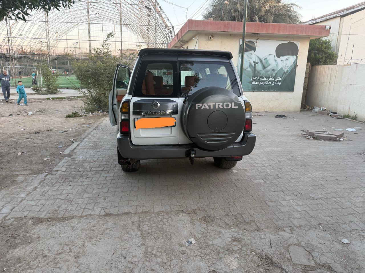 السلام عليكم ورحمة الله
باترول للبيع موديل 2009 امحدثه ٢٠١٩
السياره جاهزه كير مكينة تبريد خير من الله
السيارة صبغ عام إثر اشخوط اي ضربه قويه مابيهه
بسمي تحويل ثاني يوم المكان بغداد الشعله ***********
