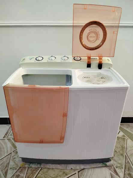 للبيع غساله نوع شونك حجم 25 كيلو جاهزه غسل وتنشيف مابيه نقص سعر 110 مكاني كربلاء حي العامل *********** واتساب وماسنجر موجود ***********
