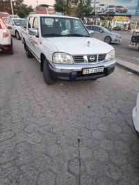 نيسان 2014 سياره جاهزه وحلوه للاستفسار الاتصال على الرقم 07800034459