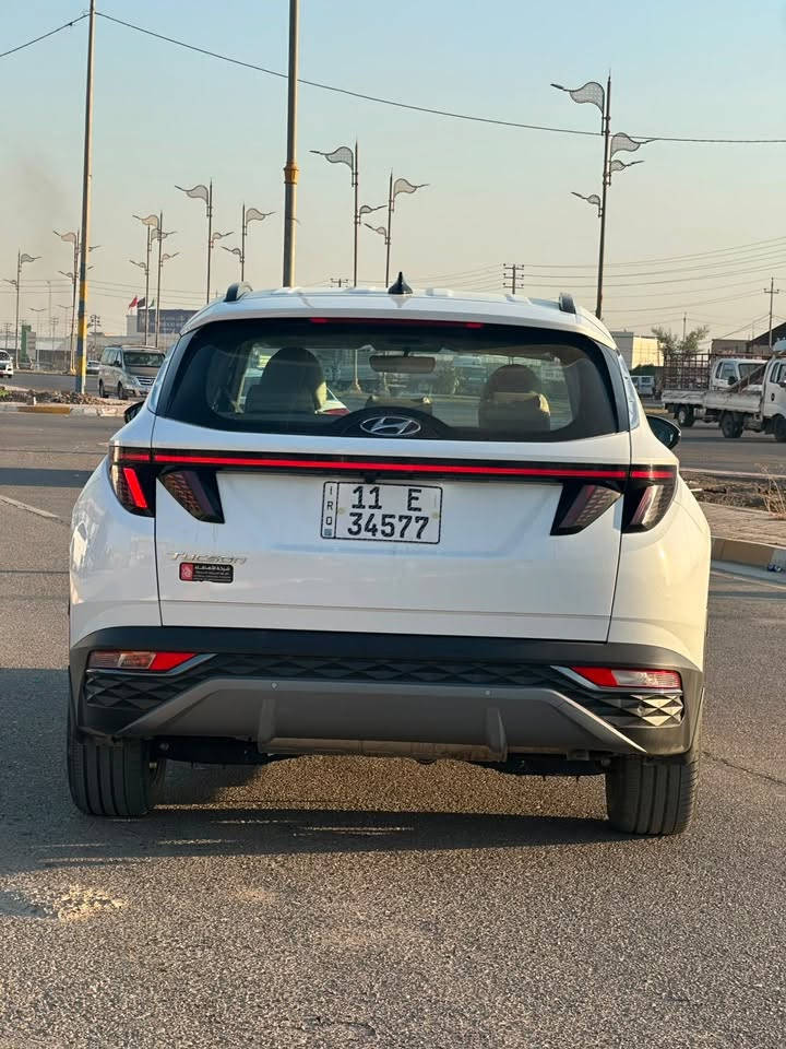 السلام عليكم توكسان مديل 24نص فول كفاله رقم بغداد ماشيه 40الف ***********
