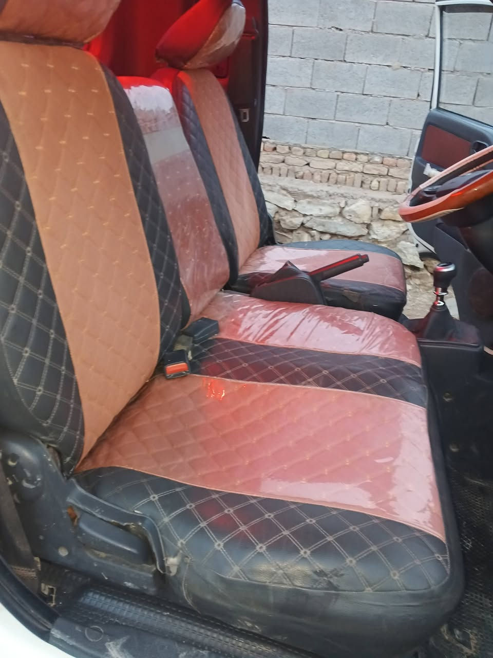 سلام عليكم كيا بنكو موديل 2016 جاهزه مجهزه السياره با أسمي مداور ثاني يوم للبيع التفاصيل عله هاذه الرقم ***********
