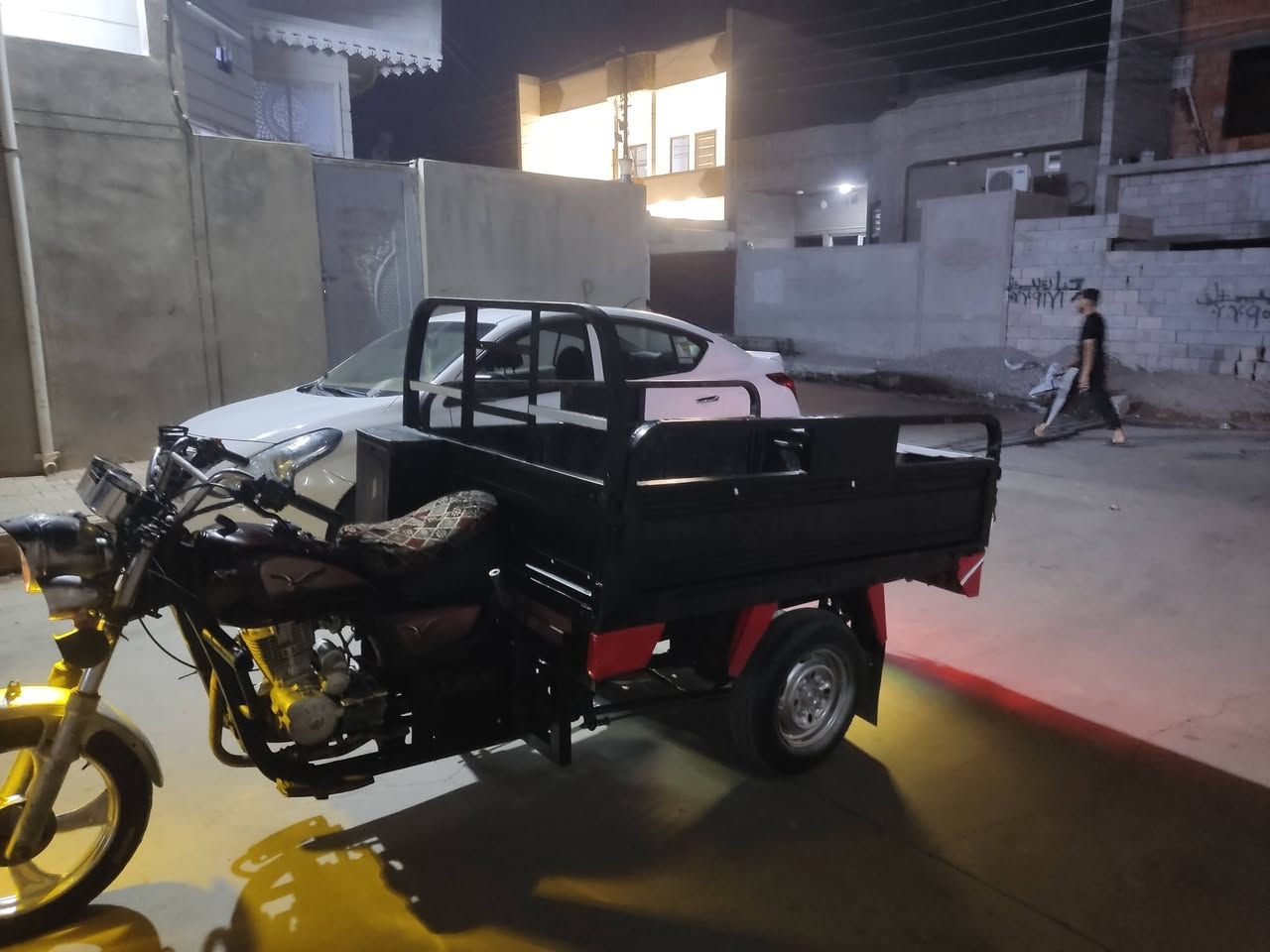 السلام عليكم عندي ستوته للبيع موديل 20 محرك 21 ستوته نظيفه سعر مليون و150 وبيها مجال مكاني كركوك حزيران والشراي وهذا رقمي ***********
