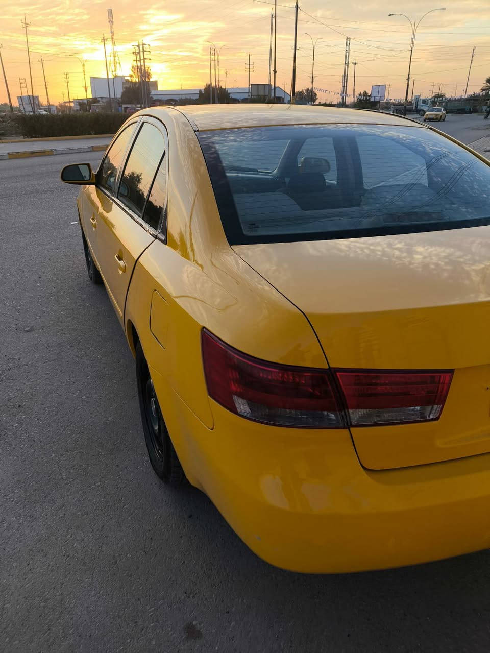 السلام عليكم سوناتا موديل 2006 خليجي مكينه 2000 دوش مكينه وكير وحداديه شرط صبغه جديده السياره جاهزه كبل للشارع مسويله ادامه كامله السياره بيها  بنيد وجاملغ وباب  اتكفل اصوليات وعيب شرعي السعر 78 بيع او مراوس عادي مكان السياره سماوه
***********
