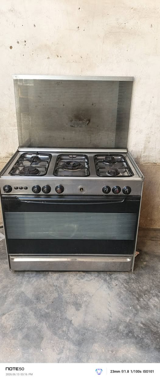 طباخ خمس عيون يشتغل كلشي مابي للبيع مكان خمسه كيلو للتصال ع رقم ‏‪***********‬‏

سعر ب ١٢٥وبي مجال
