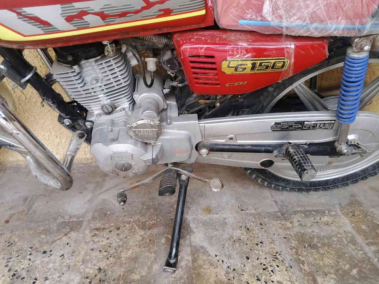 سلام عليكم
دراجه البيع  
السعر 450 بيها مجال بسيط 
الاتصال والاستفسار 
***********
