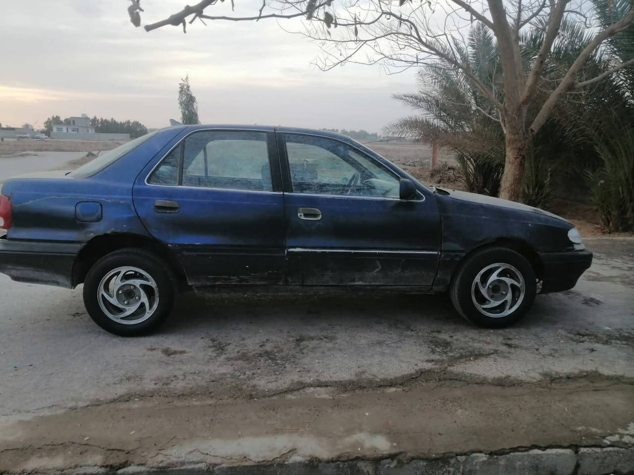 السلام عليكم سياره للبيع السعر 25 بمجال ثانويه مالتها ساقطه ***********
