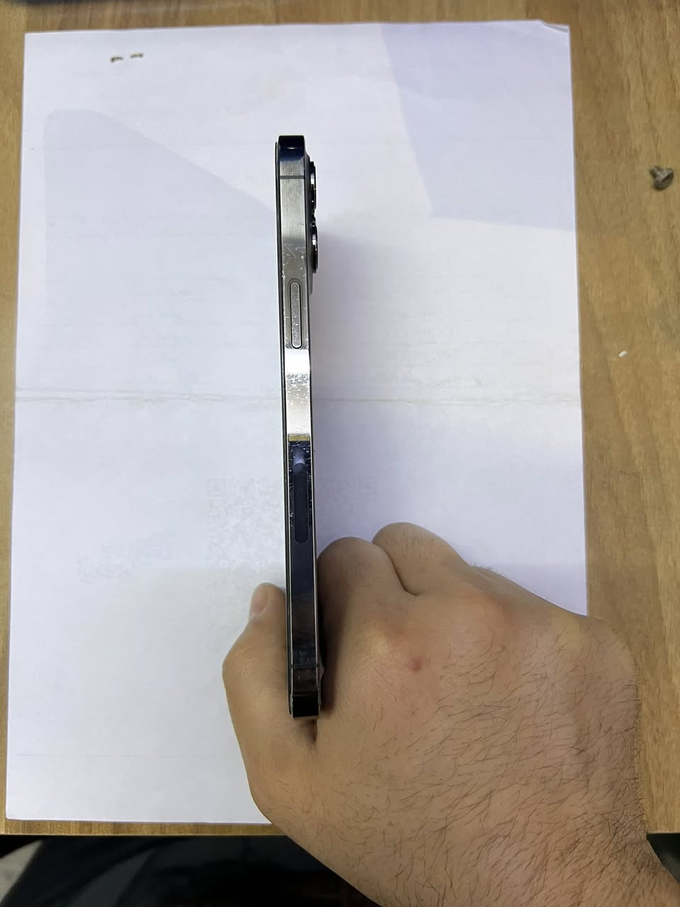 للبيع ايفون 12 برو ماكس نظيف مامفتوح بطاريتة 80 السعر 500 الف وبي مجال للتواصل ***********
