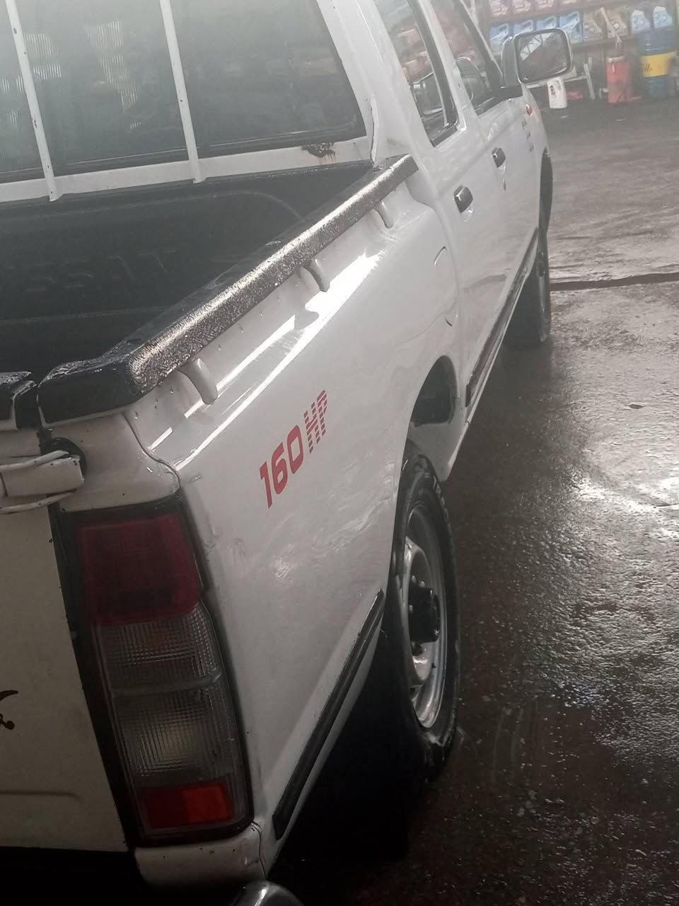 سلام عليكم 
نيسان 
2013
رقم بصره تحويل مباشر مكفوله كفاله عامه 
بيها بارد قليل مكان السياره ناصريه سوك الشيوخ 
***********
السعر 145وبيها مجال
