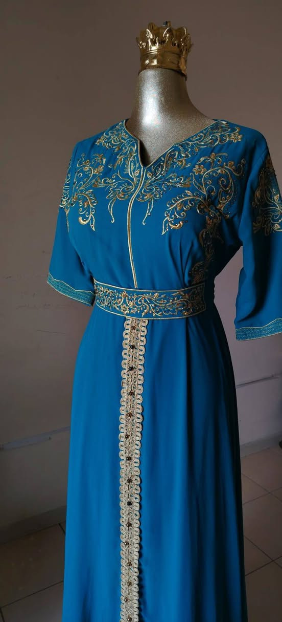 السلام عليكم عندي ذني فساتين لابستهن قليل جدد بعدهن مكاني بالشعب وعندي توصيل تواصل خاص اسعارهن مناسبة


**إذا كنت صاحب هذا الإعلان وتريد حذفه لأي سبب، رجاءا أرسل رسالة إلى الدعم الفني**