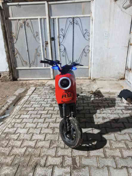سلام وعليكم  دراجة - R9للبيع موديل 2025
السرعه109 
رباعيه شغاله
شاحنته البارون
العطله بيه بطاريه وحده متفوخه وما تمشي 
السعر 300 وبيه مجال لا تراسلني خاص ع هاذ الرقم
***********
العنوان البصره الموفقيه شارع الدكن وكله كبل
