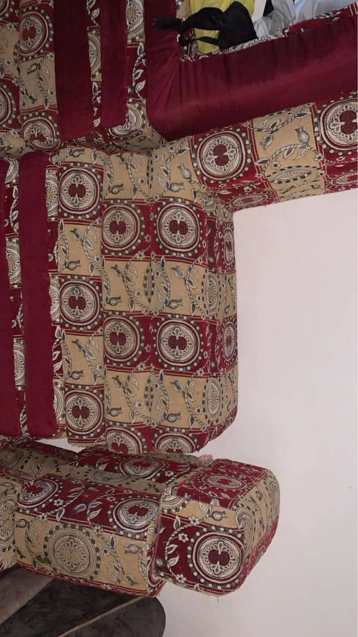السلام عليكم…عندي هاي الكعده العربيه نظيفه و٦ قطع واريدها ب١٢٥ وبيهة مجال


**إذا كنت صاحب هذا الإعلان وتريد حذفه لأي سبب، رجاءا أرسل رسالة إلى الدعم الفني**