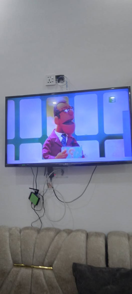 السلام عليكم شاشه قياس ٤٢نوع LGبدون نت ما داخله تصليح ابد سعرها ١٥٠ مكانها الجبيله


**إذا كنت صاحب هذا الإعلان وتريد حذفه لأي سبب، رجاءا أرسل رسالة إلى الدعم الفني**