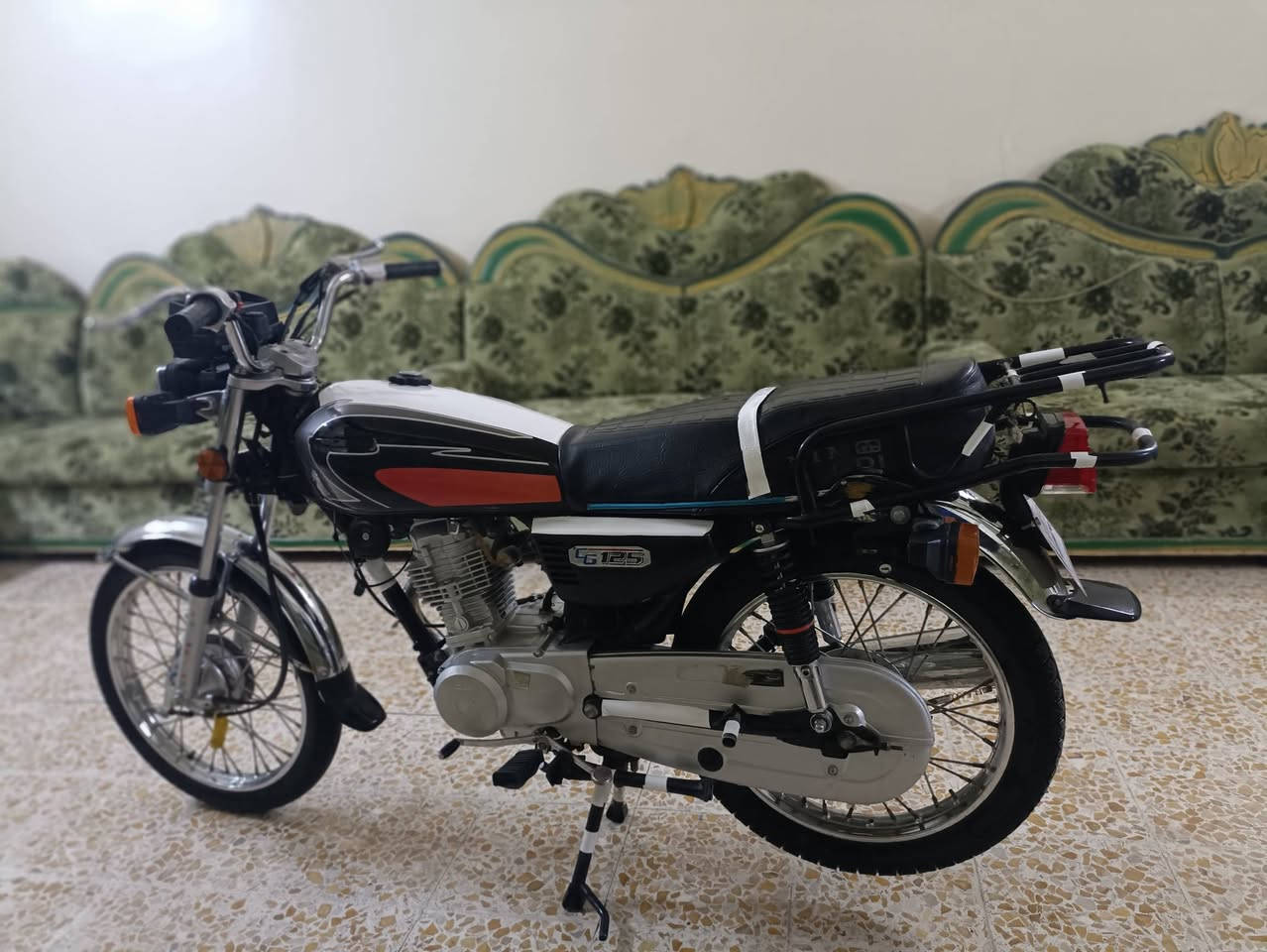 نامة متياز 3حرف شبه شلامجةباب اول الدراجة جديدة حيل محرك مكفول اوراق كاملة الدرجة مكفولة من كلشي السعر 575مكاني بابل محاويل رقم الهاتف ***********
