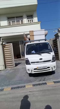 نجار لفتح وشد جميع انواع الغرف العراقية والتركيه والماليزيه وصبغ الابو...