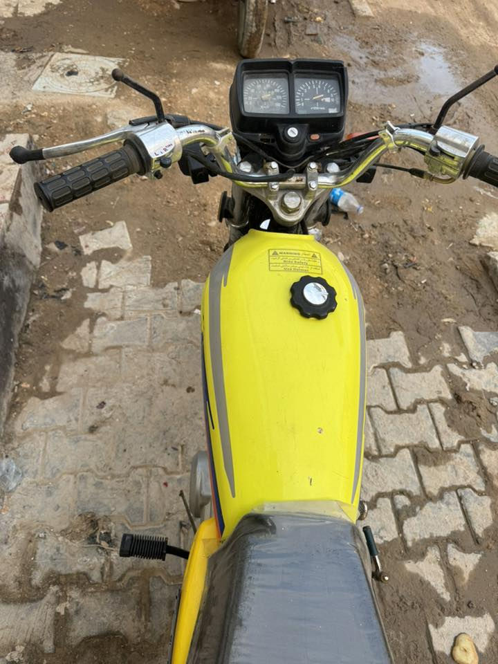 السلام عليكم 
دراجه اربعه كير اصولي
موديل 2021
معمره 2025
محرك مفتوح
السعر وتفاصيل راسلني خاص
مكاني نجف


**إذا كنت صاحب هذا الإعلان وتريد حذفه لأي سبب، رجاءا أرسل رسالة إلى الدعم الفني**