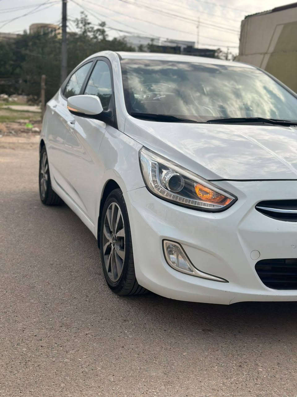 السلام عليكم اكسنت مديل 2016 كفاله عامه رقم اربيل
فتحه 1600
السياره على وضع الشركه 
السعر112 وبيه مجال الاستفسار ***********
