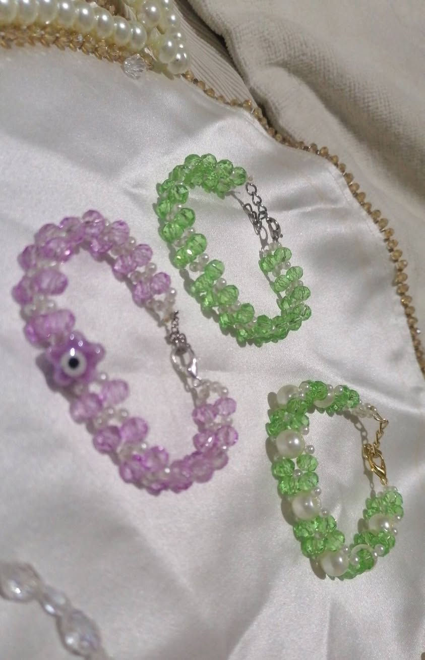 اعمال يدوية شغل فگتوري القطعة ب 4 الخرز زجاج توصيل داخل الموصل وجميع محافظات العراق...


**إذا كنت صاحب هذا الإعلان وتريد حذفه لأي سبب، رجاءا أرسل رسالة إلى الدعم الفني**