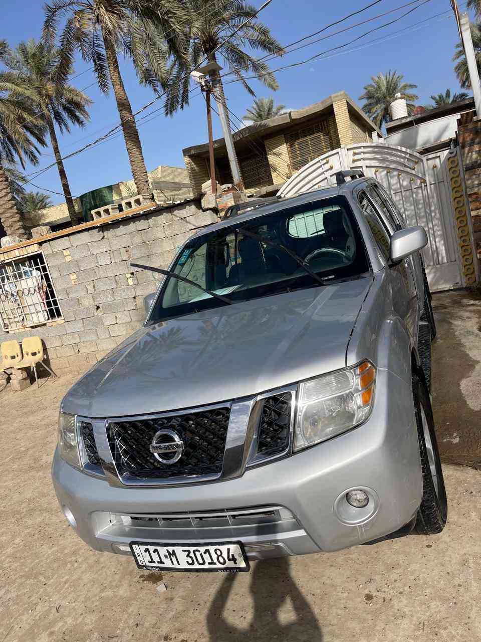 سلام عليكم للبيع نيسان باثفندر 2011 سياره نضيفه مابيها حادث وارد امريكي سياره تبريد شغال ثلج🥶سياره رقم بغداد مشروع وطني 
سياره ماشيه 135الف مكفوله من الحوادث محرك سياره 4000 سياره بس دعاميه لاماميه صبغ مكان سياره بغداد العامريه سعر سياره خاص 
رقم *********** الوتساب
