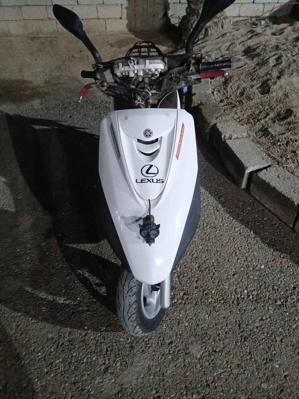اكزز ب٧٠٠ استفسار م.*********** وبيه مجال للشراي @
