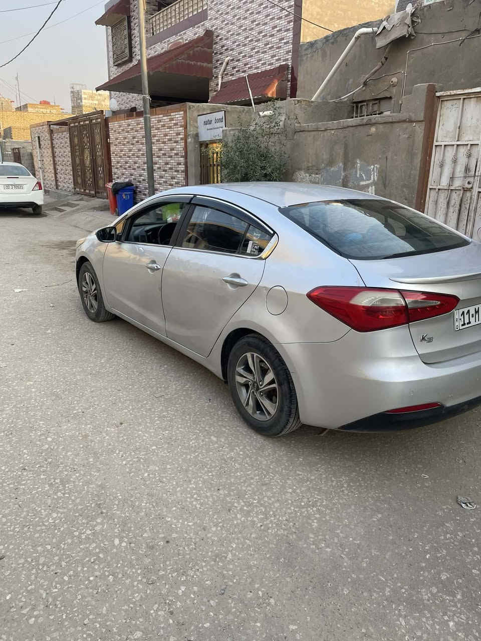 سيراتو 13 محدثه 17 محرك 1600 خير من الله حداديه قبل شهر منفوضه رقم بغداد انگليزي مداور ثاني يوم
تبريد ثلج ع السويج منظومه كامله السعر 85 وبيه مجال حگ الجيه المكان الديوانية قضاء الشاميه للاسفسار ***********

