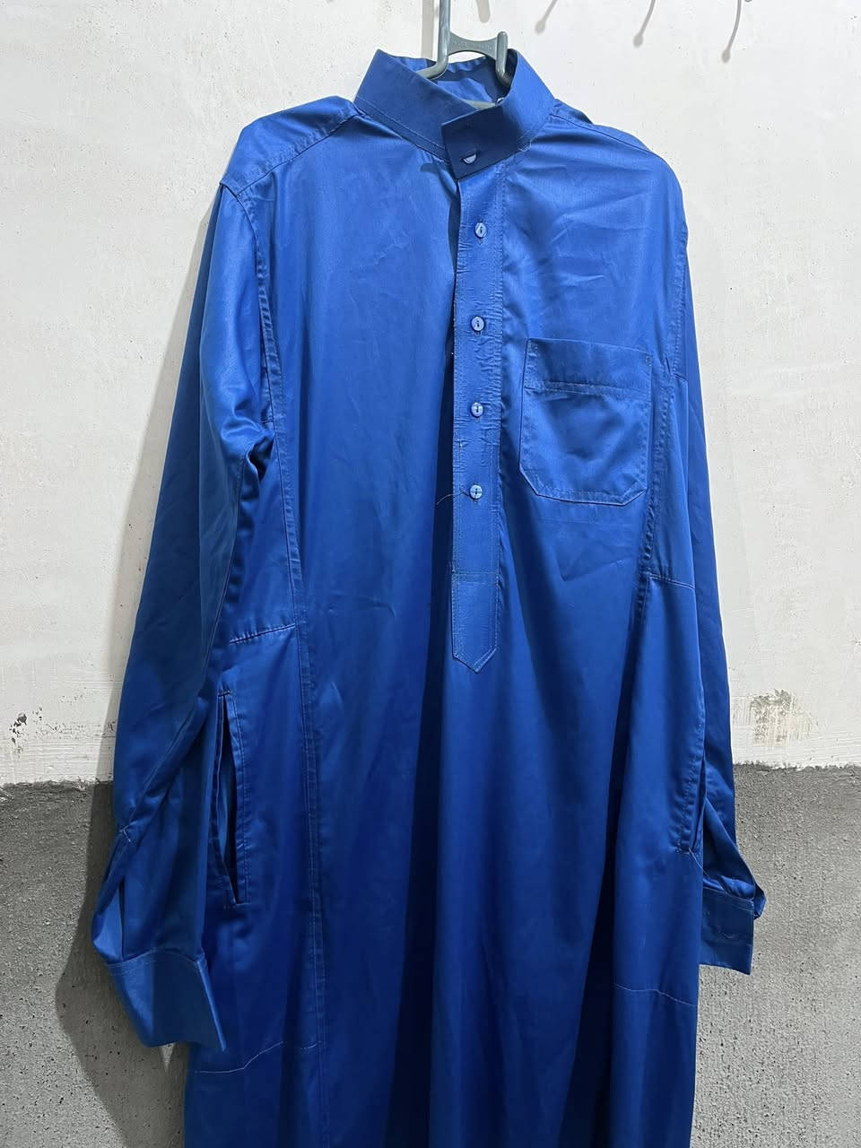 السلام عليكم توفرت ملابس رجالية بالة أوربية وخليجية جديدة ما مستخدمة قماصل جلد أصلي طبيعي أوربي وجواكيت ودشاديش جميع الأحجام الأسعار كل جاكيت بسعر 5 آلاف وكل قمصلة جلد بسعر 10 آلاف وكل دشداشة بالة خليجية جديدة بسعر 5 آلاف سارع بالحجز قبل النفاذ متبقي كمية قليلة للحجز والإستفسار إتصل ***********
***********
